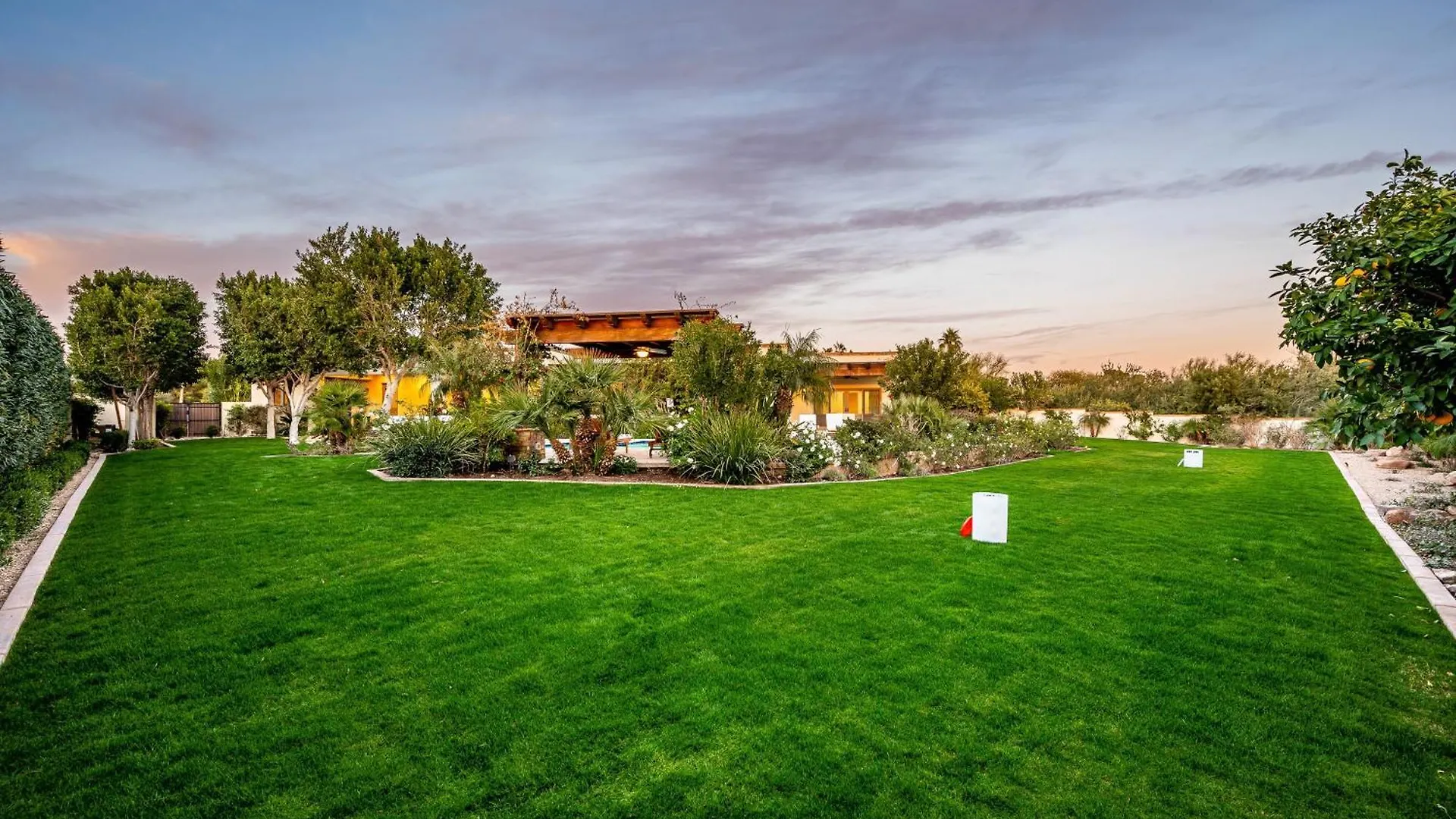 Private Paradise Valley Estate Swimming Nearby Golfing. Phoenix 0*,  Estados Unidos