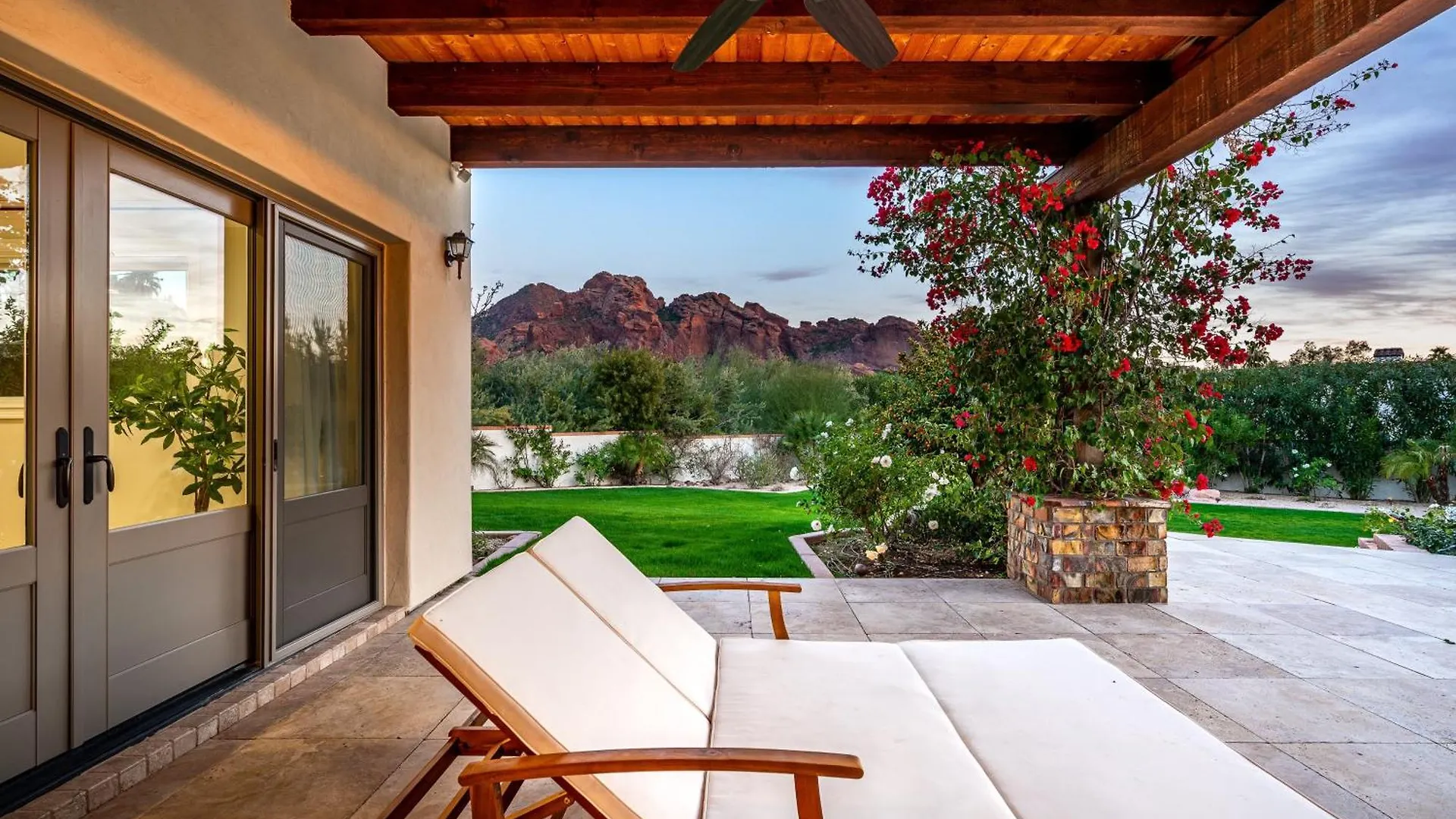 Сasa de vacaciones Private Paradise Valley Estate Swimming Nearby Golfing. Phoenix