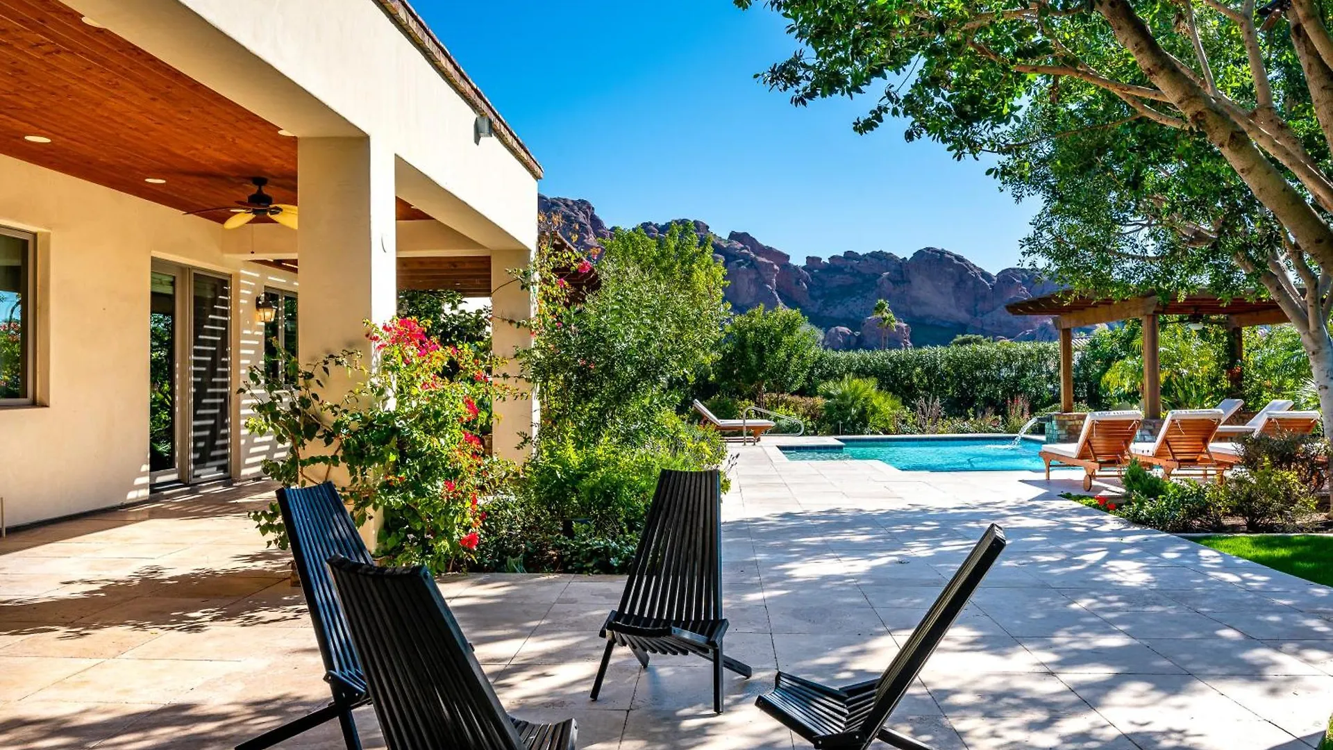 Private Paradise Valley Estate Swimming Nearby Golfing. Phoenix